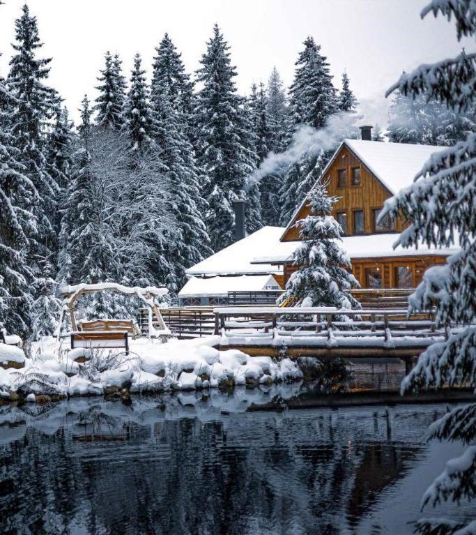 Rezort Pri Jazere Podbanske ปรีบิลีนา ภายนอก รูปภาพ
